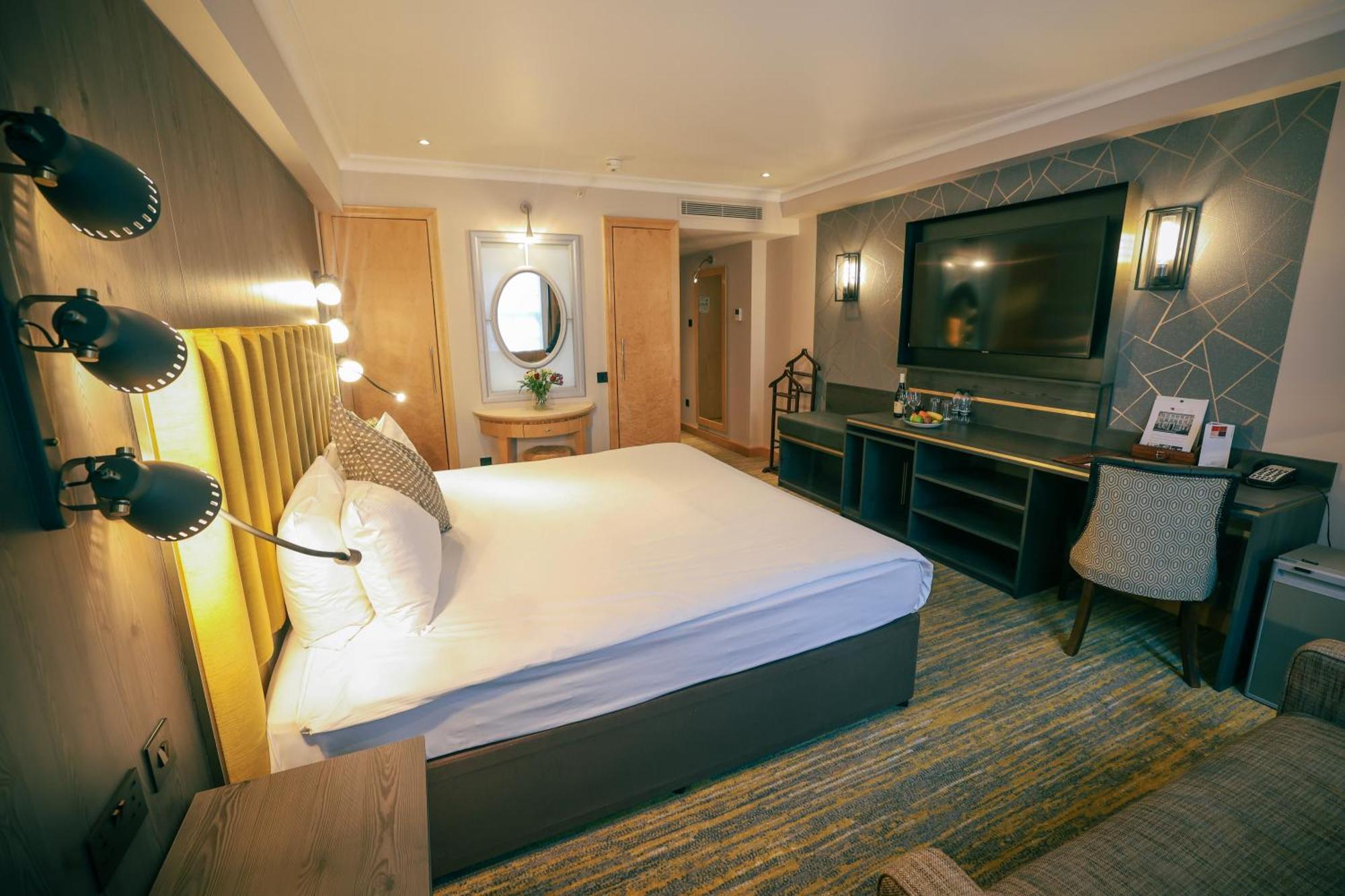 Courthouse 5*